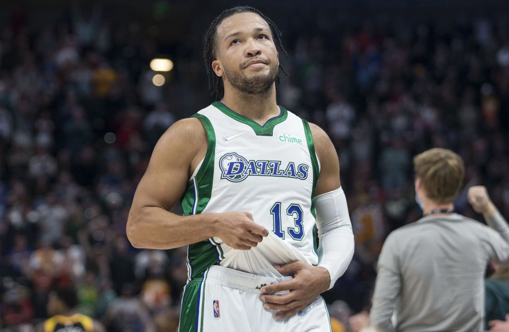 法国队鏖战德国队，桃田贤斗扛起全队