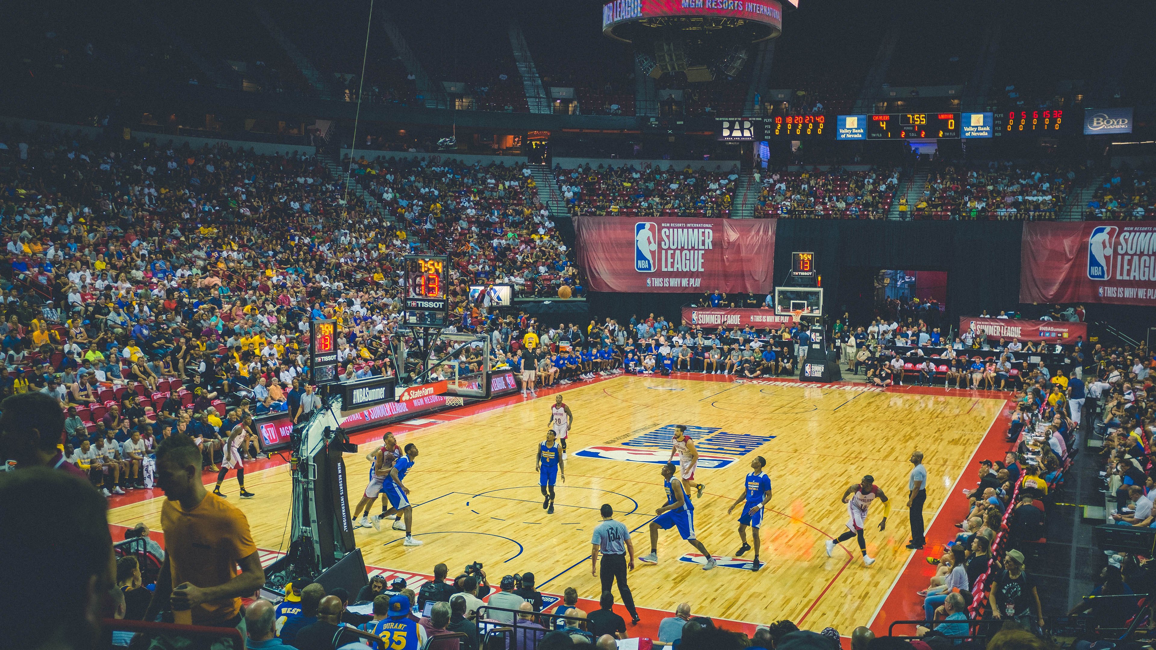 当浙江队遇上尼克斯，一场篮球的错位时空与伦纳德的胜利哲学