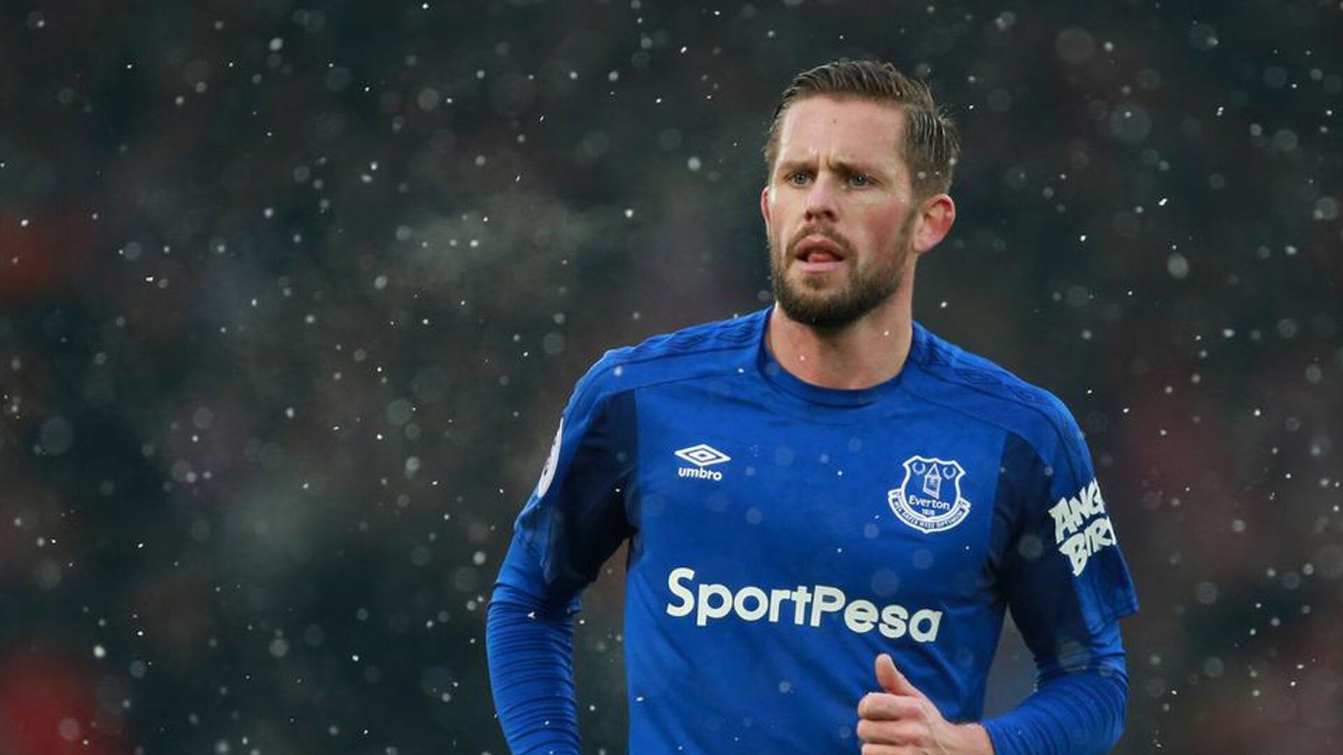 当篮球圣殿响起巴斯克战歌，竞技世界里的异乡人突围记